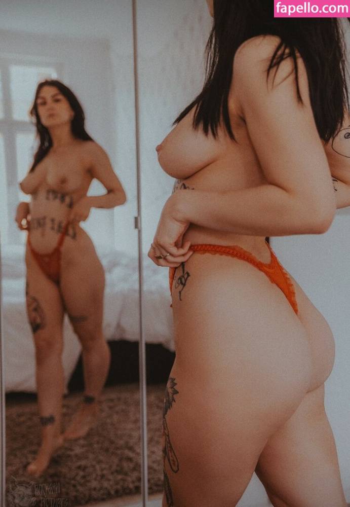 Ziyamoranowoskjij / m0rticiahatake Nude Leaks OnlyFans - TheFap - #3