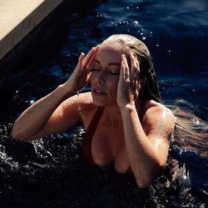 Kendra Wilkinson / KendraWilkinson Nude Leaks - Fapello - #3