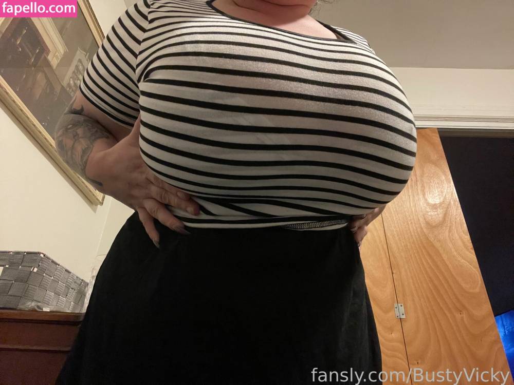 BustyVicky / BustyVicky Nude Leaks OnlyFans - TheFap - #22