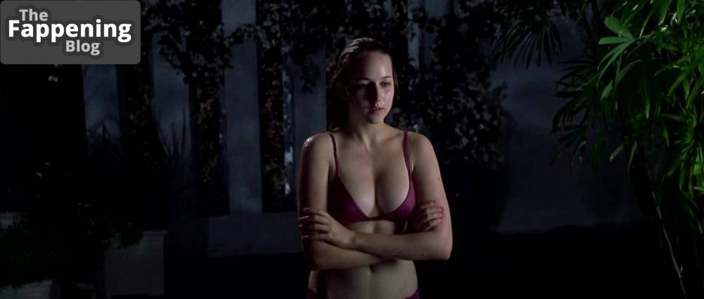 Leelee Sobieski Sexy (8 Photos) - #2