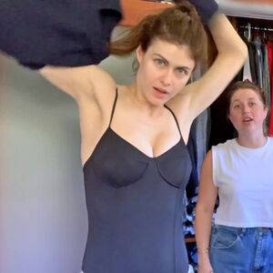 Alexandra Daddario / alexandradaddario Nude Leaks - Fapello - #23