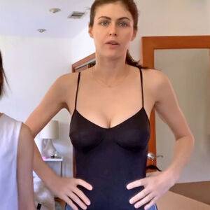 Alexandra Daddario / alexandradaddario Nude Leaks - Fapello - #15