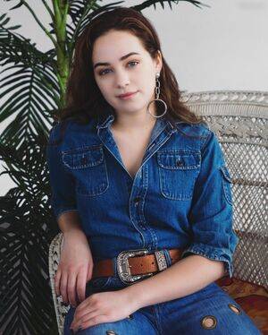 Mary Mouser / missmarymmouser Nude Leaks - Fapello - #18