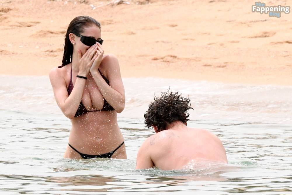 Leni Klum Packs on the PDA with Her Boyfriend in Sardinia (105 Photos) - #21