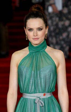 Daisy Ridley / daisyridley Nude Leaks - Fapello - #2