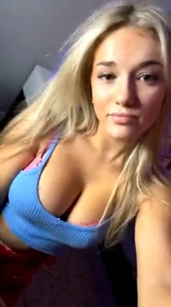 Breckie Hill Tank Top Tease OnlyFans Video Leaked - #6