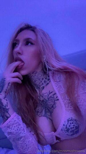 Missmushrooms / missmushr00ms Nude Leaks OnlyFans/Patreon - Fapello - #25