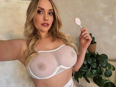 Mia Malkova / miamalkova Nude Leaks - #4