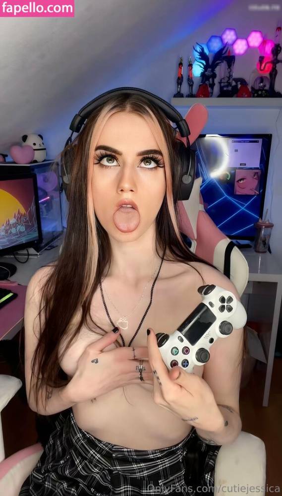 Jess🎮 / cutiejessica Nude Leaks OnlyFans - TheFap - #8