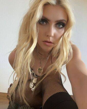 Taylor Momsen / aryelsoul / taylormomsen Nude Leaks OnlyFans - #7