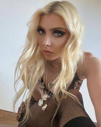 Taylor Momsen / aryelsoul / taylormomsen Nude Leaks OnlyFans - #8