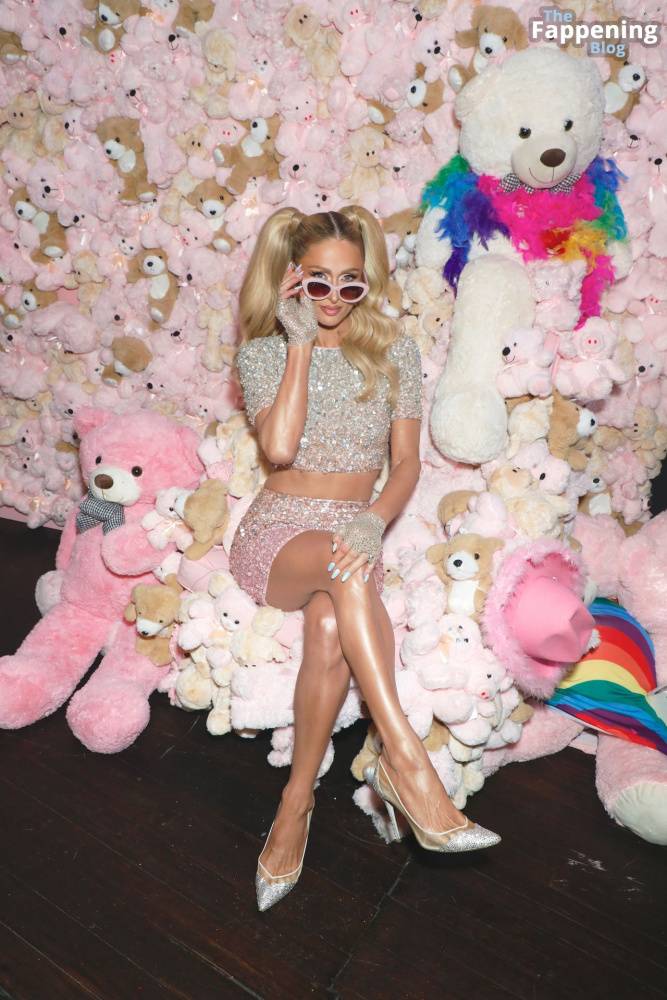 Paris Hilton Stuns at the Alice + Olivia’s Annual Pride Event (84 Photos) - #3