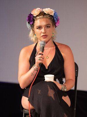 Florence Pugh / florencepugh Nude Leaks - Fapello - #19