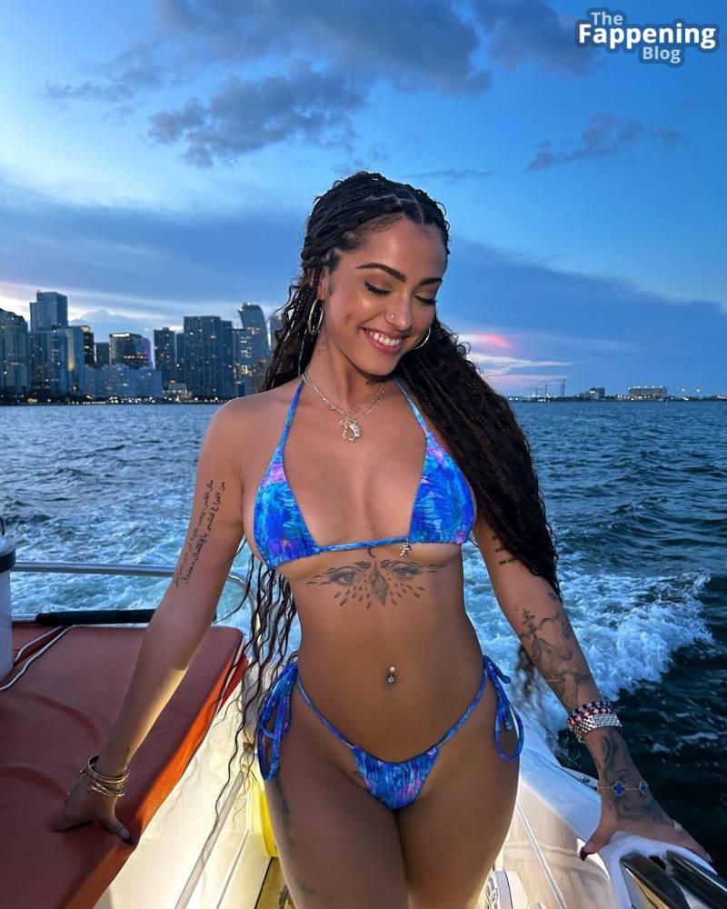 Malu Trevejo Displays Her Sexy Boobs in a Bikini (8 Photos) - #5