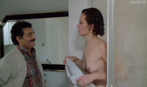 Sigourney Weaver / official_sigourneyweaver Nude Leaks - Fapello - #6