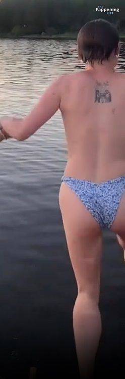 Maisie Williams Nude & Sexy (19 Pics + Video) - #14