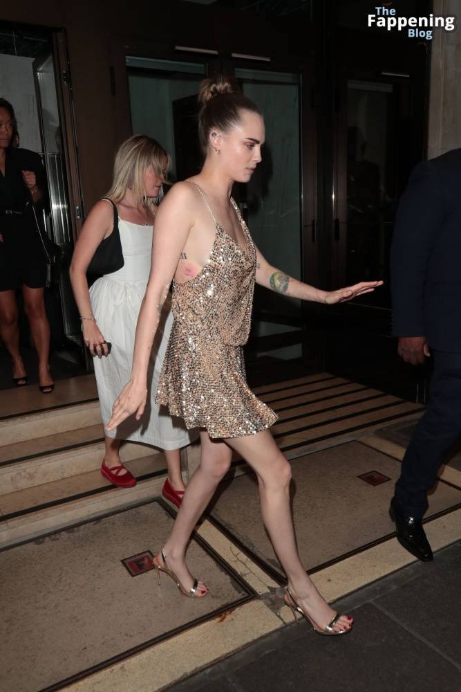 Cara Delevingne Flaunts Her Sexy Legs in London (23 Photos) - #17