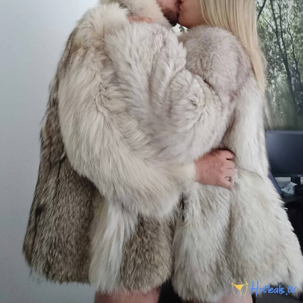 Fur Loving Couple We Love Playing In Fur / furfetishcouple Nude Leaks OnlyFans - TheFap - #4