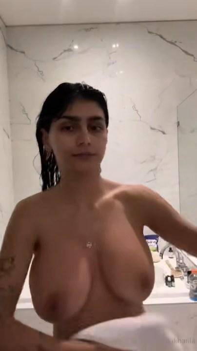 Mia Khalifa Nude Lingerie Try-On OnlyFans Video Leaked - #10