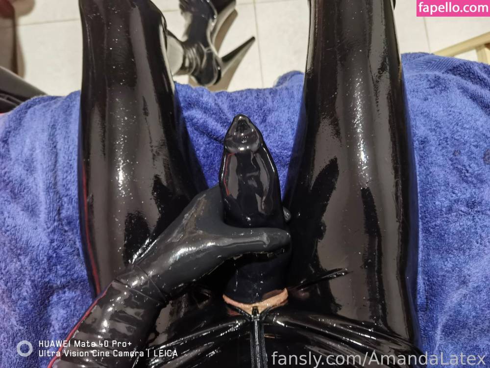 AmandaLatex / AmandaLatex Nude Leaks OnlyFans - TheFap - #3