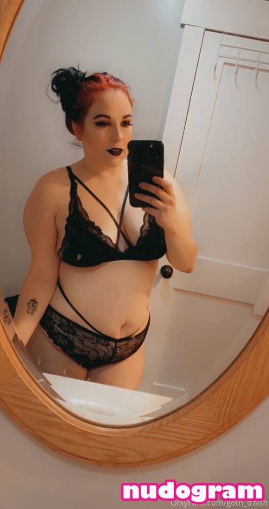 Goth_traish / goth_traish Nude Leaks OnlyFans - TheFap - #22