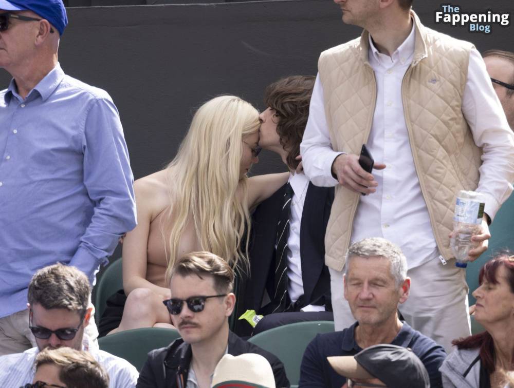 Anya Taylor-Joy & Malcolm McRae Attend The Wimbledon Finals (23 Photos) - #20