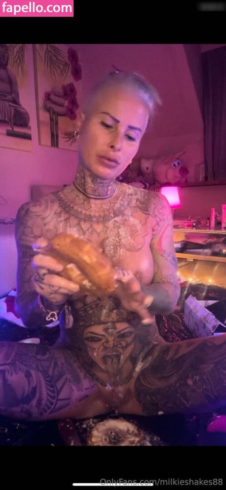 Milkieshakes88 / milkieshakes88 Nude Leaks OnlyFans - TheFap - #10