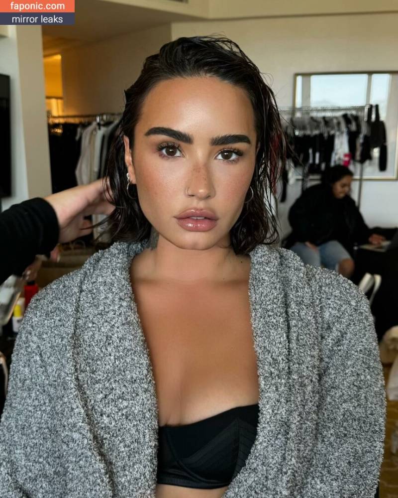 Demi Lovato aka ddlovato Nude Leaks OnlyFans - #2