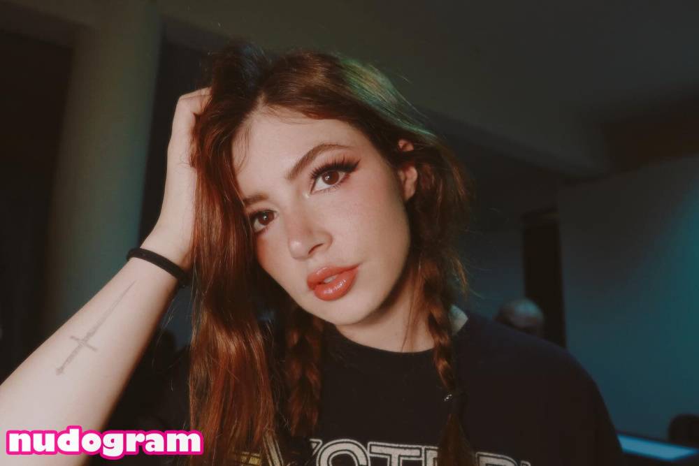 Chrissycostanza / chrissycostanza Nude Leaks OnlyFans - TheFap - #3