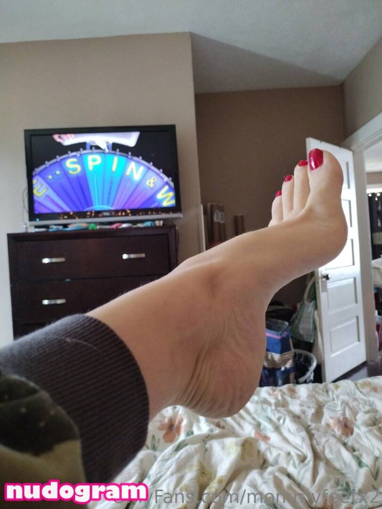 Mommyfeetx2 / mommyfeetx2 Nude Leaks OnlyFans - TheFap - #2