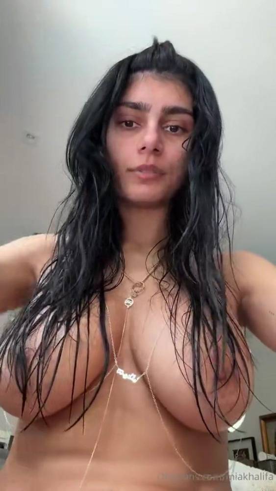 Mia Khalifa Nude Topless Livestream OnlyFans Video Leaked - #11