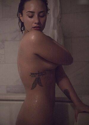 Demi Lovato / ddlovato Nude Leaks - #25