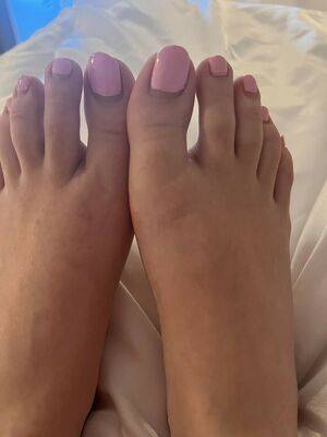 Prettiest Feet / gracefulgracexo / xxxParvadi Nude Leaks OnlyFans/Patreon - Fapello - #14