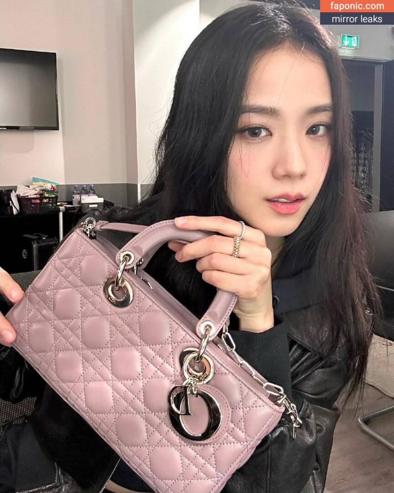 BLACKPINK aka Jisoo aka qenshizu aka sooyaaa__ Nude Leaks OnlyFans - #4