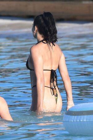 Shanina Shaik / shaninamshaik Nude Leaks - #13