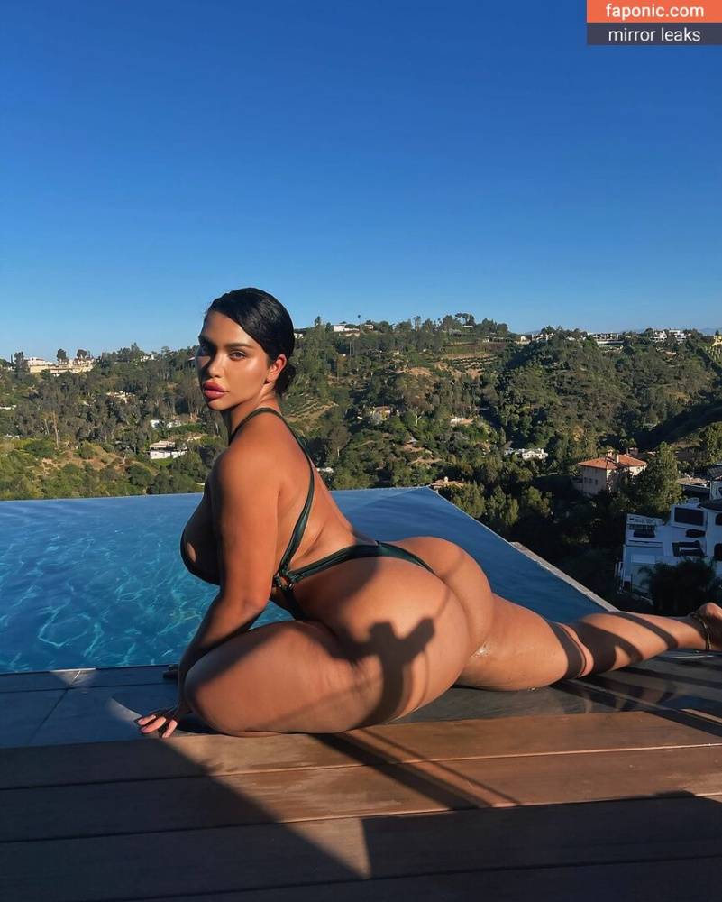 Carmela Habibi aka carmelahabibi aka carmellaxo aka littlemisslibrarian Nude Leaks OnlyFans - #10