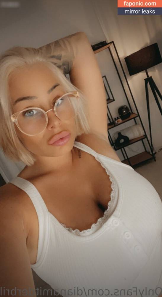 Diana Tamara Höfler aka dianamitderbrille aka dianamitderbrille_official Nude Leaks OnlyFans - #2