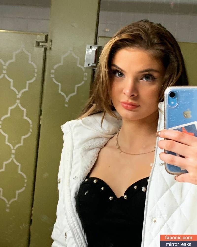 Brighton Sharbino aka brightonsharbino Nude Leaks - #15