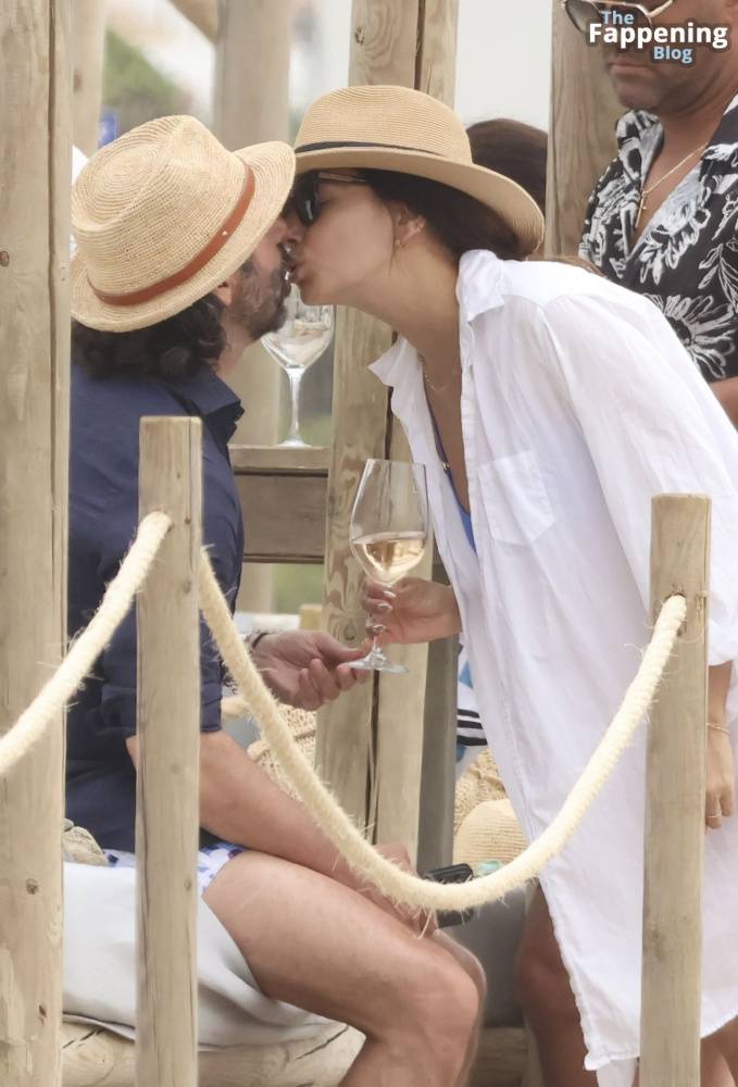 Eva Longoria Enjoys a Glass of Wine in the Sun while on the Beach in Marbella (111 Photos) - #10