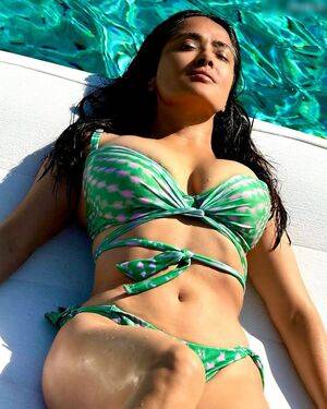 Salma Hayek / salmahayek Nude Leaks - #4