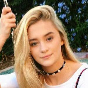 Lizzy Greene / LizzyGreeneOF / izzygreen / lizzy_greene Nude Leaks - #1