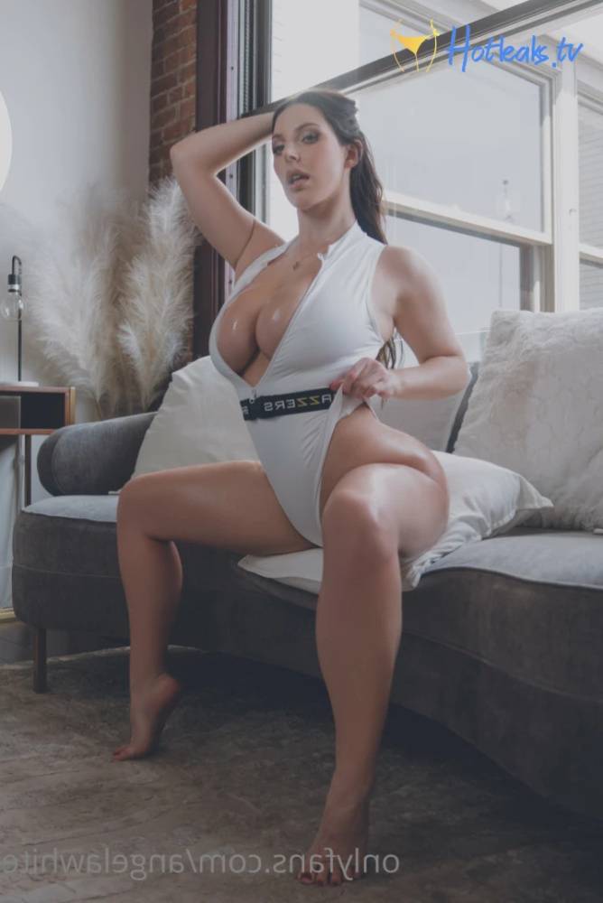 ANGELA WHITE [ angelawhite ] OnlyFans leaked photos on Hotleaks.tv - #5