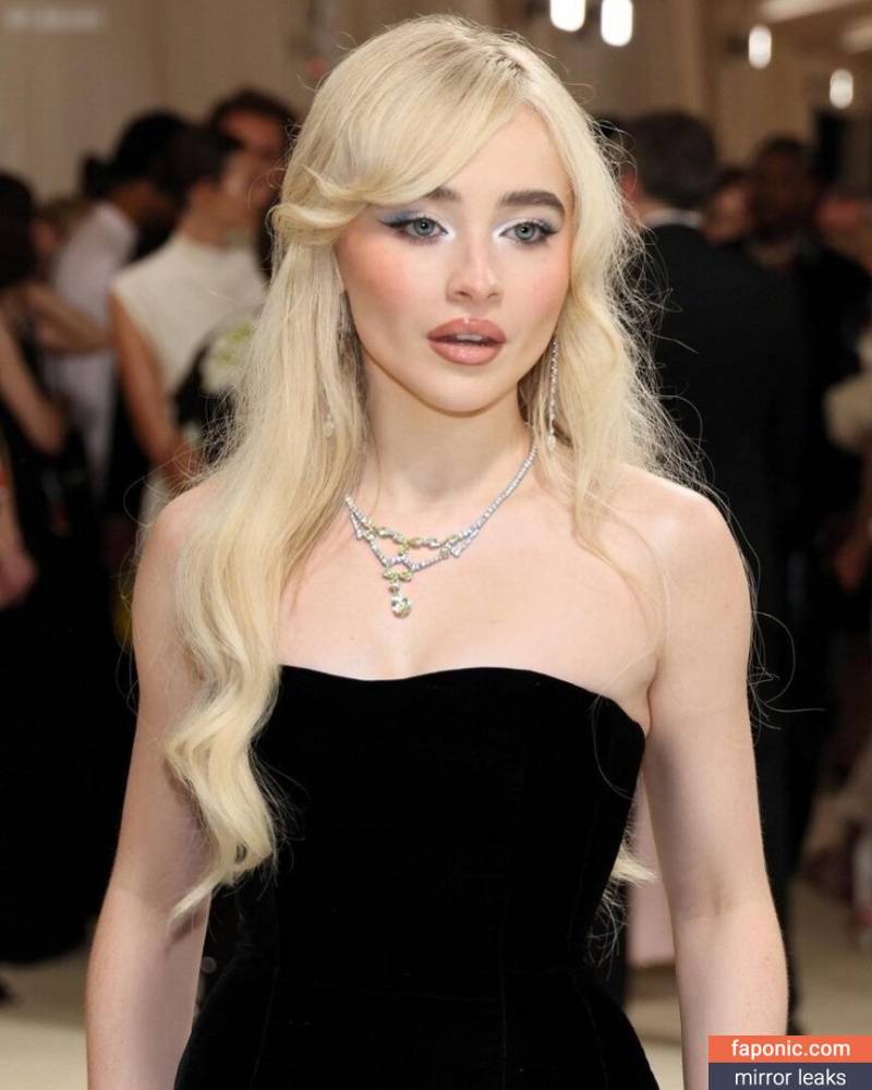 Sabrina Carpenter aka sabrinacarpenter Nude Leaks OnlyFans - #1