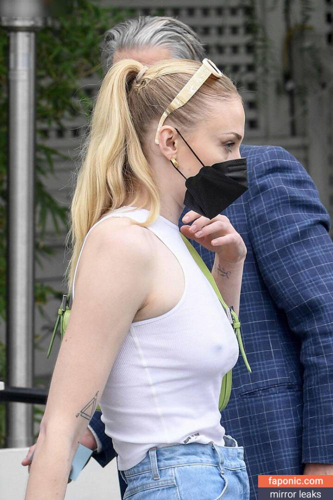 Derek Deso Wife aka Sophie Turner aka sexysophieturner aka sophiet Nude Leaks OnlyFans - #13