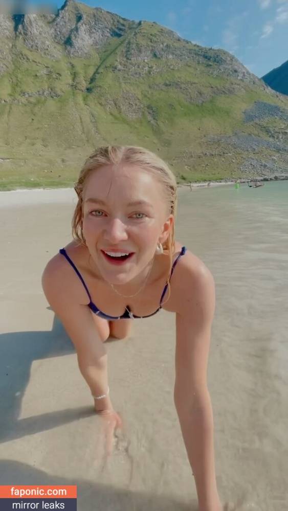 Astrid S aka astridsofficial Nude Leaks - #11