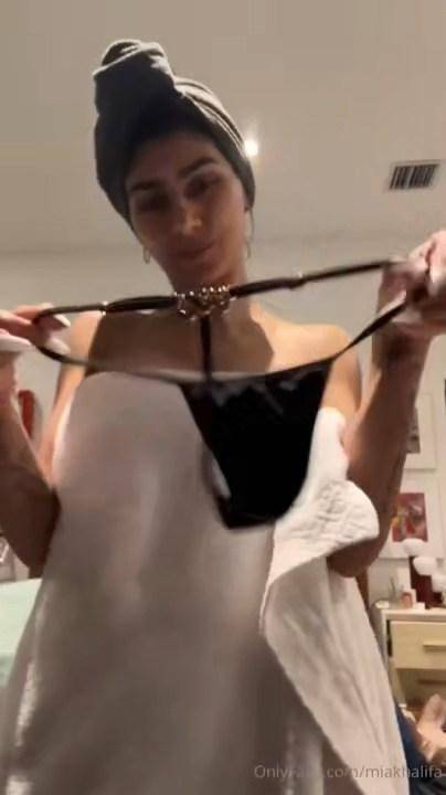 Mia Khalifa Nude Lingerie Try-On OnlyFans Video Leaked - #7