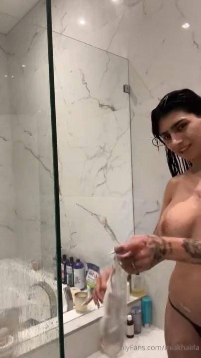 Mia Khalifa Nude Lingerie Try-On OnlyFans Video Leaked - #21