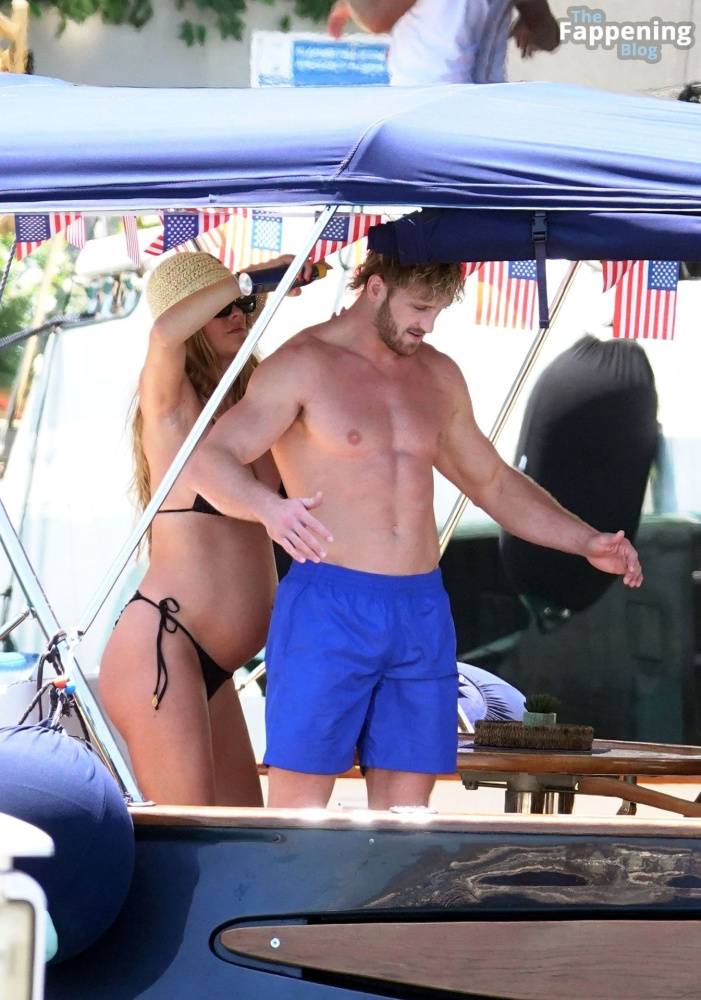 Nina Agdal & Logan Paul Celebrate July the 4th Independence Day in Capri (45 Photos) - #3