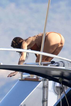 Elisabetta Canalis / JustElisabetta / littlecrumb_ Nude Leaks - Fapello - #17