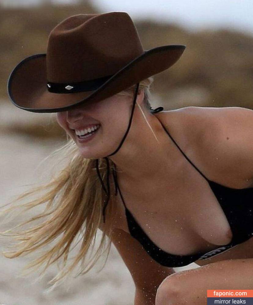 Eugenie Bouchard aka Genie aka geniebouchard Nude Leaks - #11